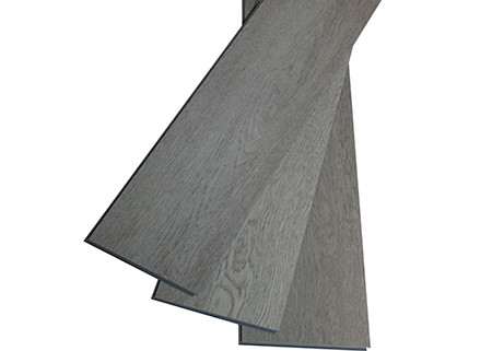 Color modificado para requisitos particulares suelo de madera de lujo anti del tablón del vinilo del rasguño con el sistema del tecleo